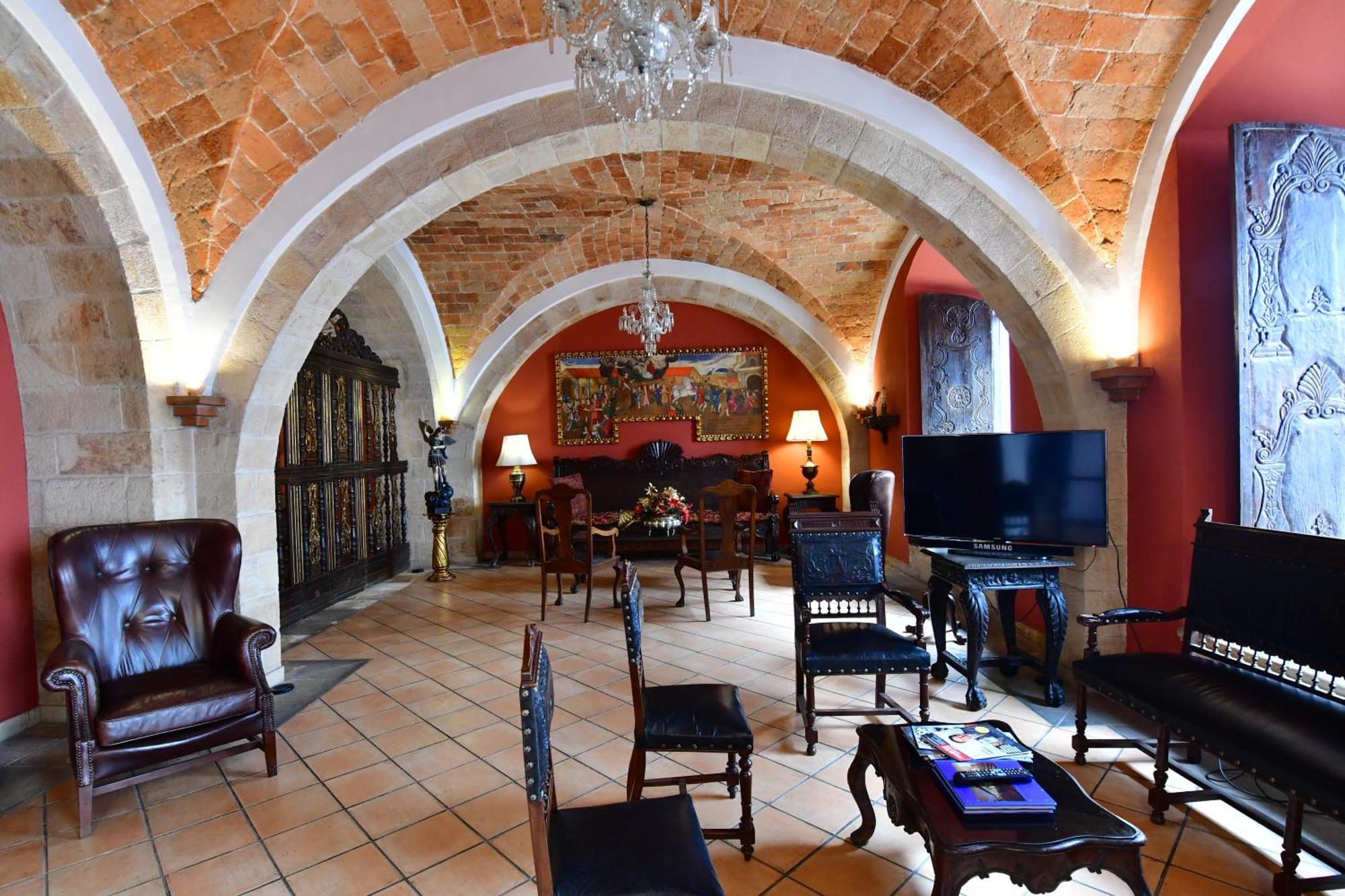 Parador Santa Maria La Real Сукре Экстерьер фото